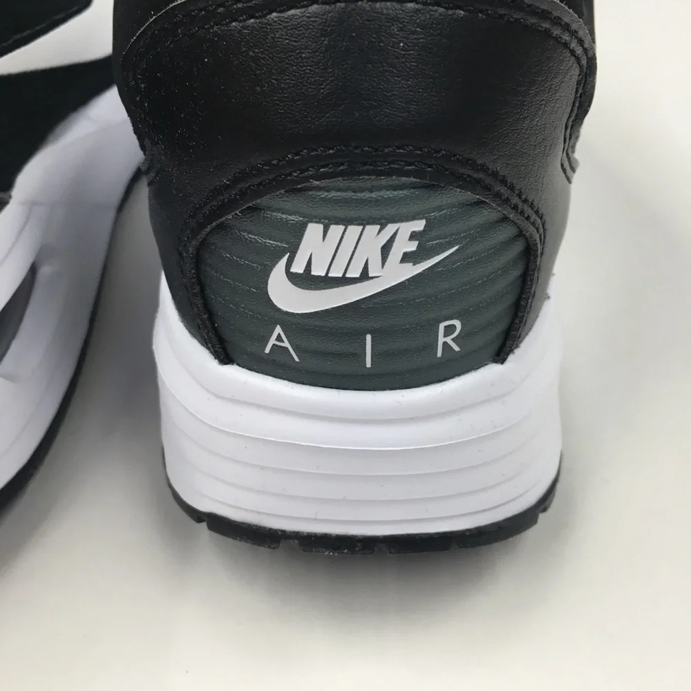 Nike Air Max Solo Athletic Sneaker 12 Black Sport Streetwear Gorpcore Athleisure